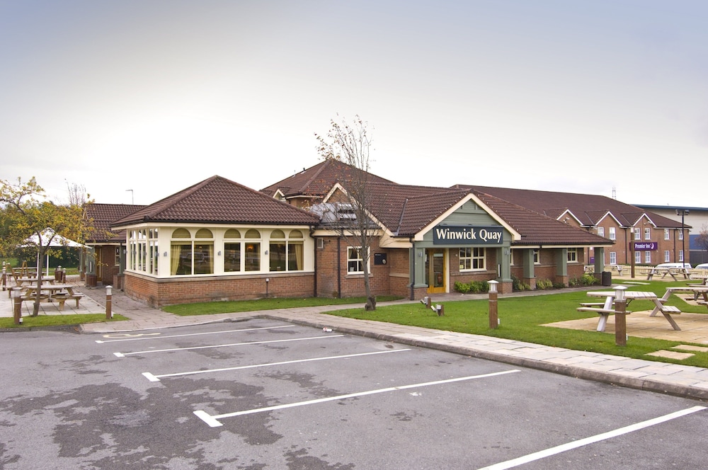 Premier Inn Warrington - A49/M62 J9, photo 5