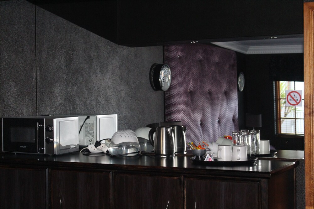 Falcon Guesthouse