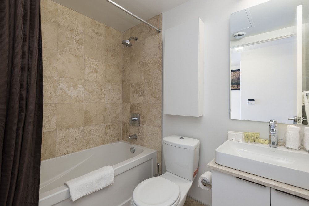 Metropolis Condotel Suites - York Street