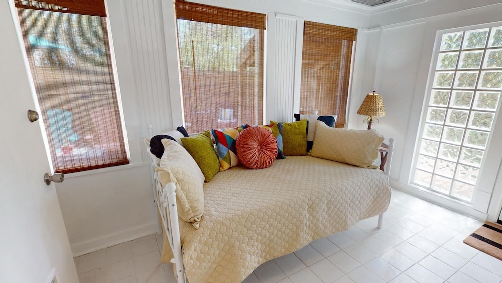 Nobody's Tybee Shack by Tybee Vacation Rentals