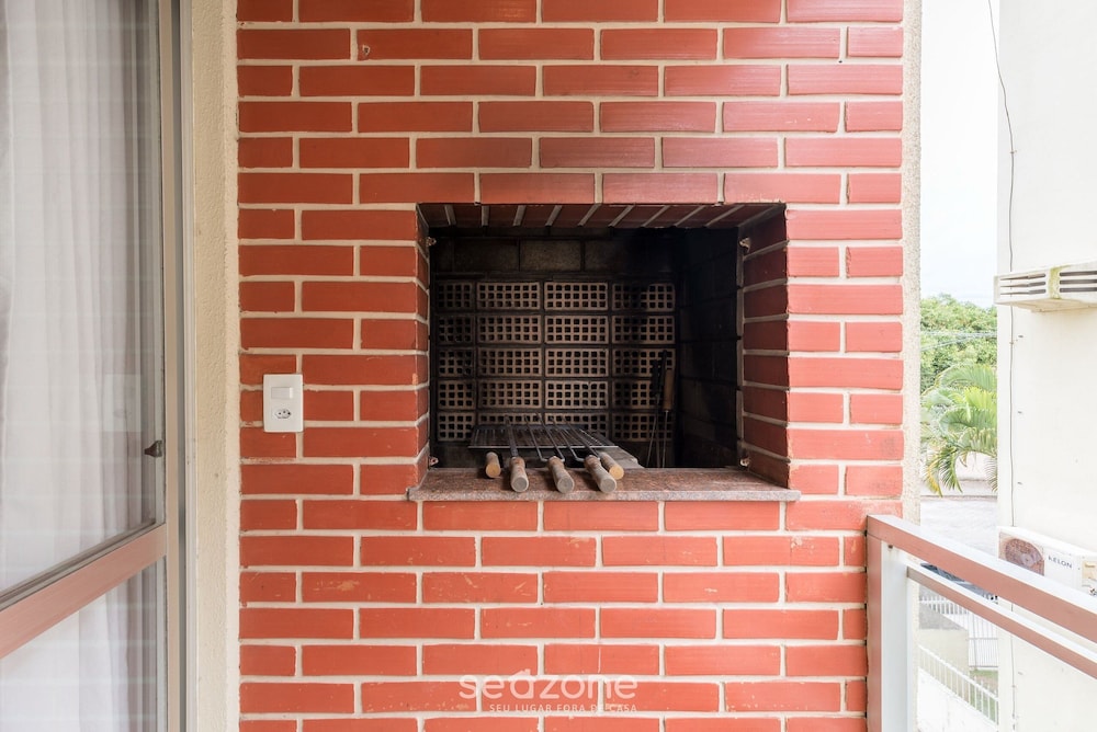 Apartment w/ Barbecue 450m From the Beach Rci0201