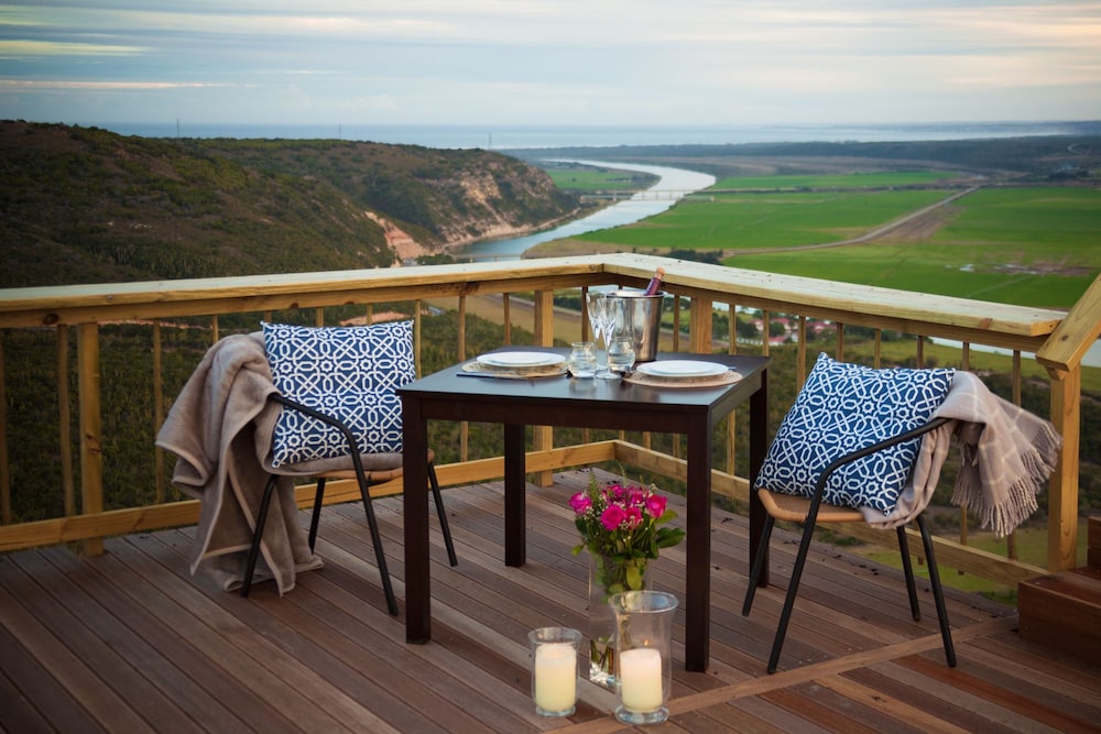 Intle Game Lodge