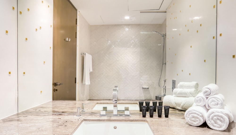 KOHH - 3BR in DAMAC Heights