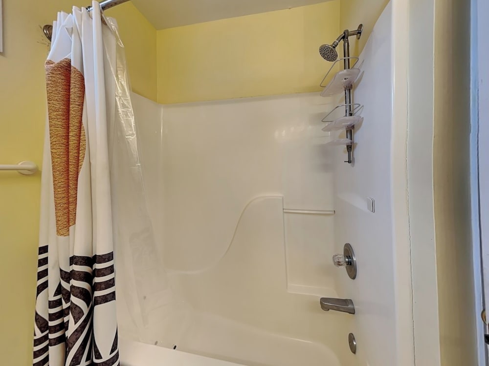 The Water Bear by Topsail Realty