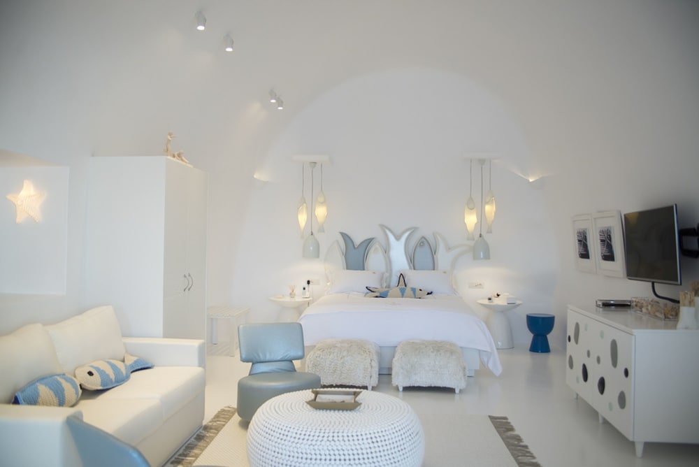 Canaves Sunday photo 5