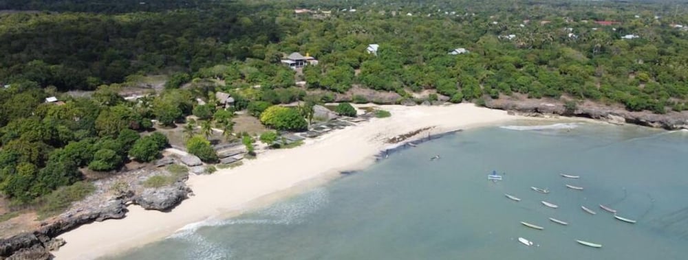 Rote Beach Bungalows