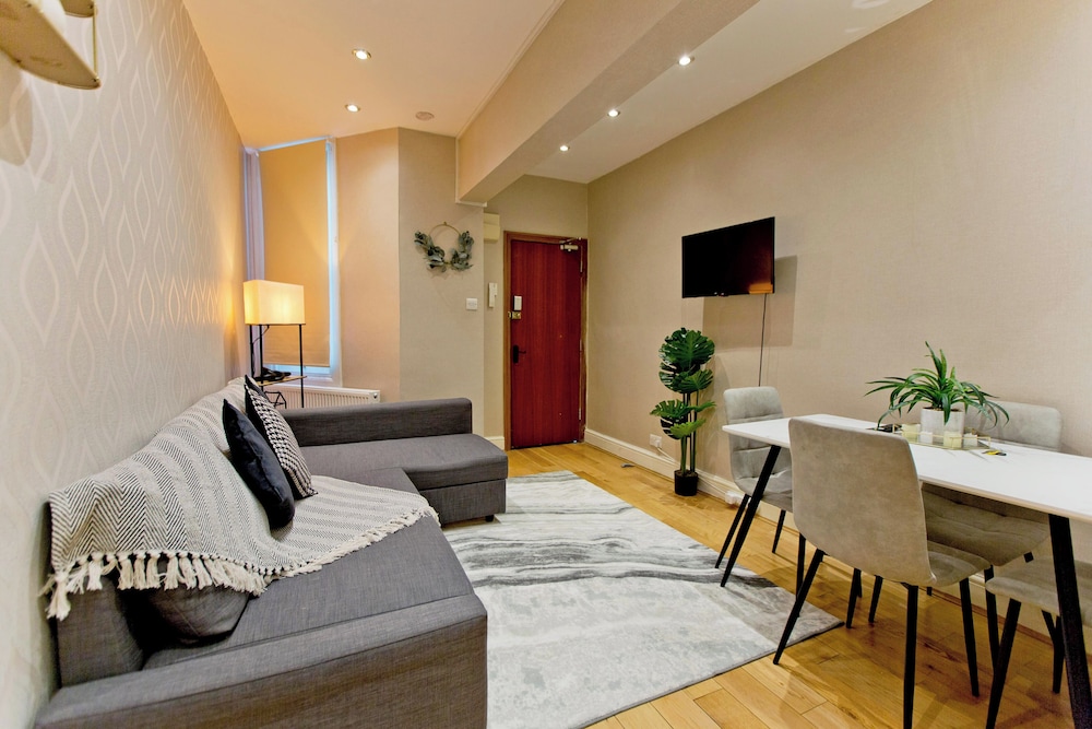 Imperial Earls Court Apartments