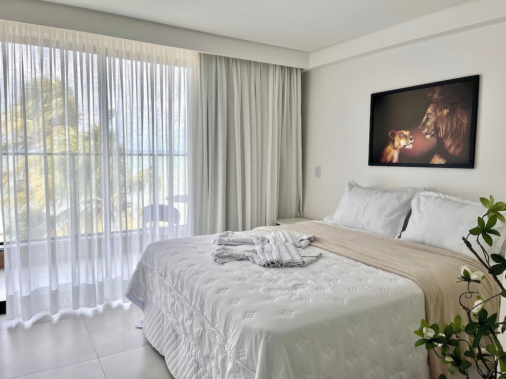Hyde Park OCEANVIEW - by Living