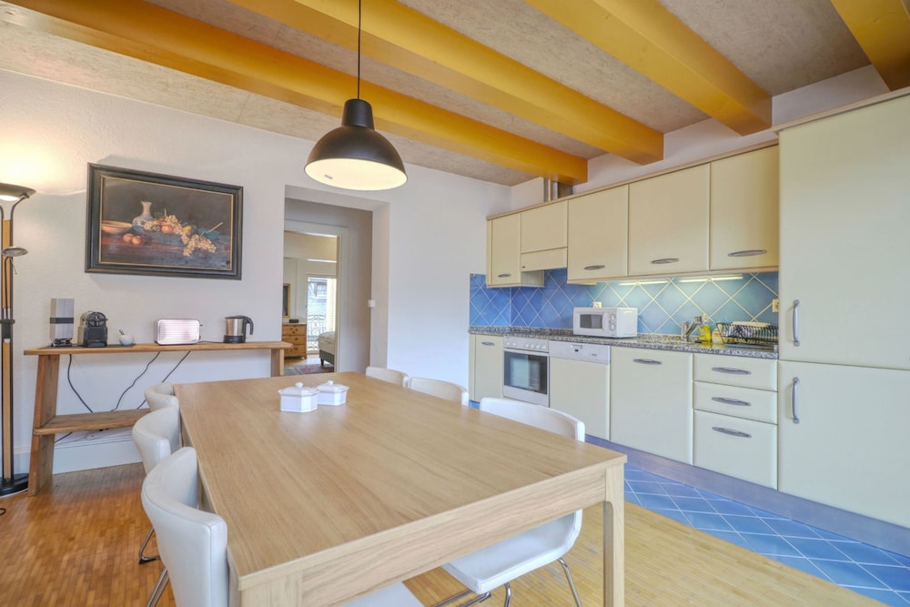 Cozy Penthouse in the old Town of Sion
