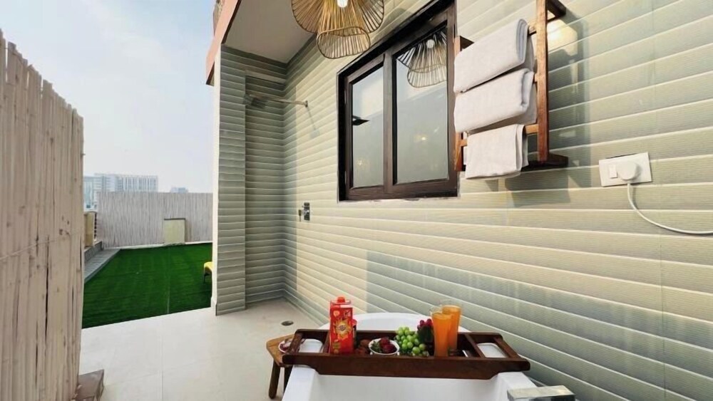 BluO Penthouse - Staycation | Bathtub and Terrace Garden