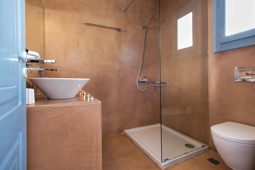 Menta I in the Heart of Naousa Free Parking Paros