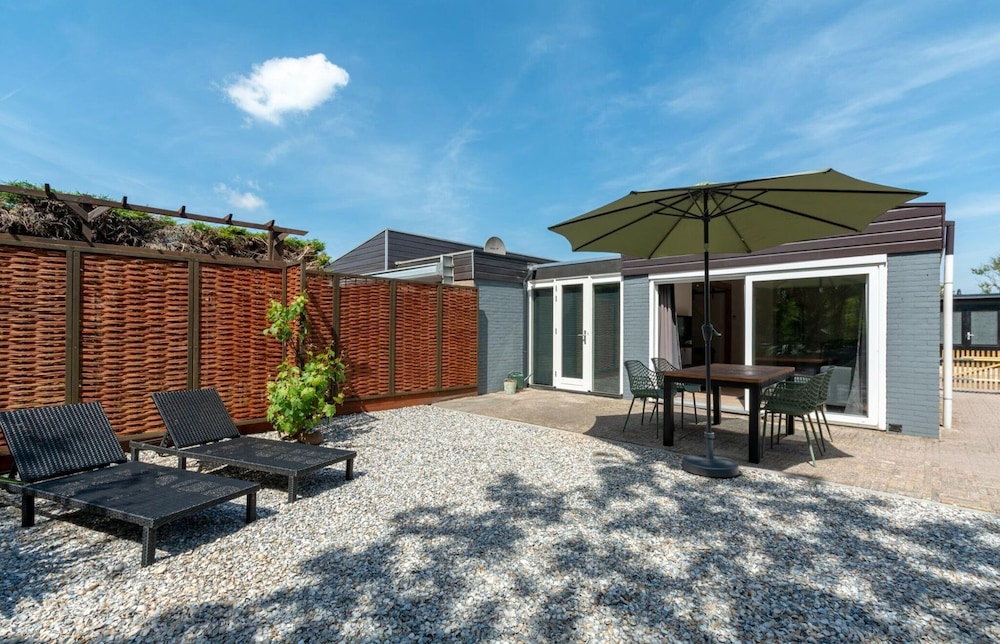 Bungalow in Callantsoog Near the Beach