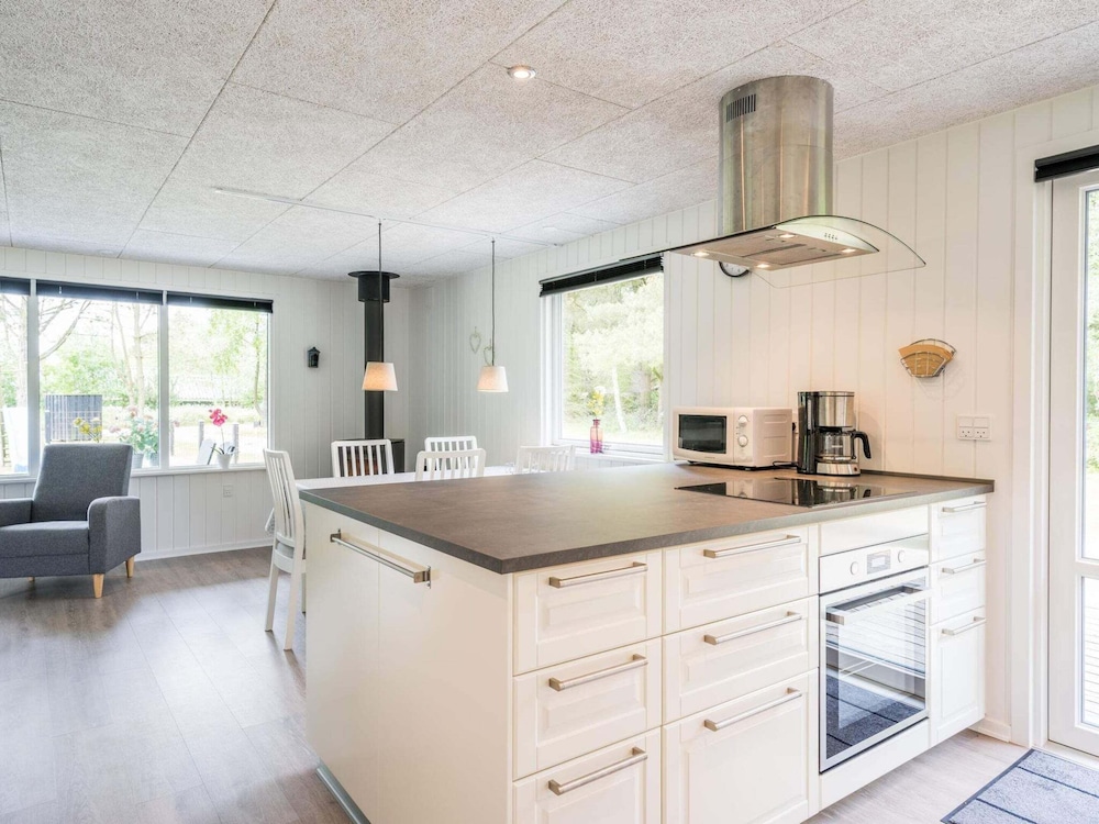 5 Person Holiday Home in Norre Nebel view 5