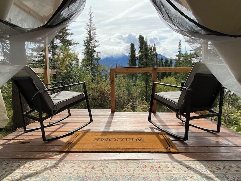 Alpenglow Luxury Camping