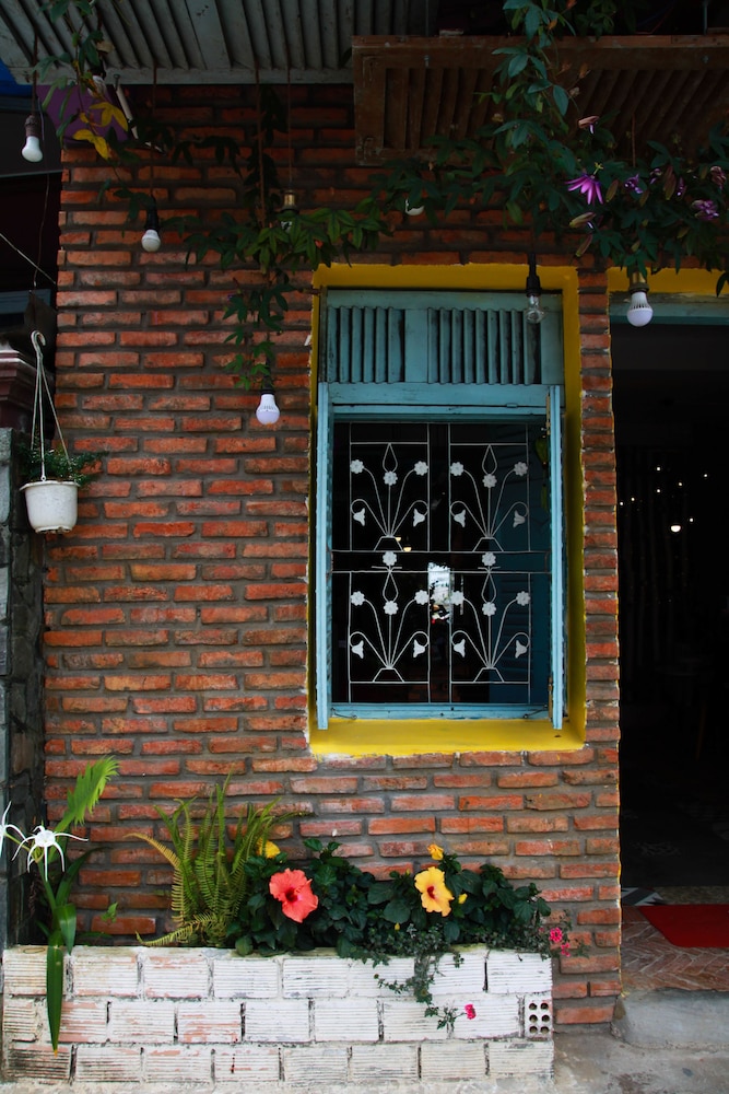 Gaia Hostel