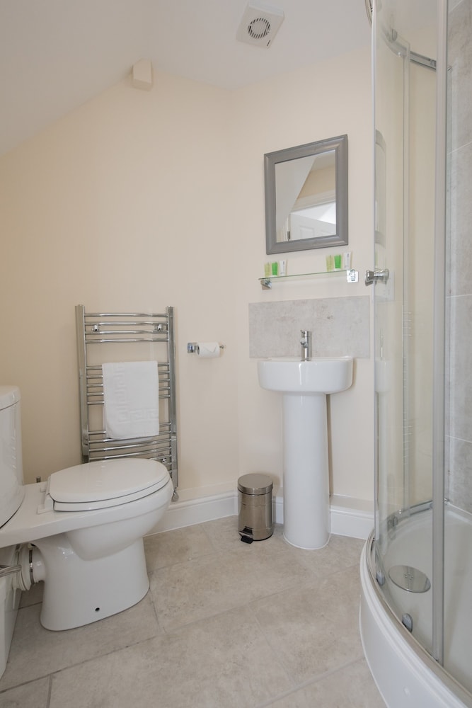 Kennedy House by Your Lettings UK