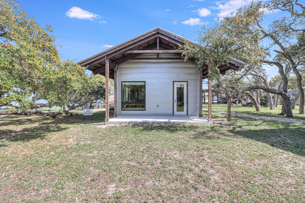 The Cape 6031e1 1 Bedroom Home by RedAwning
