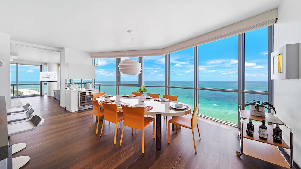 Luxury Vacation Rentals at The Setai by LRMB