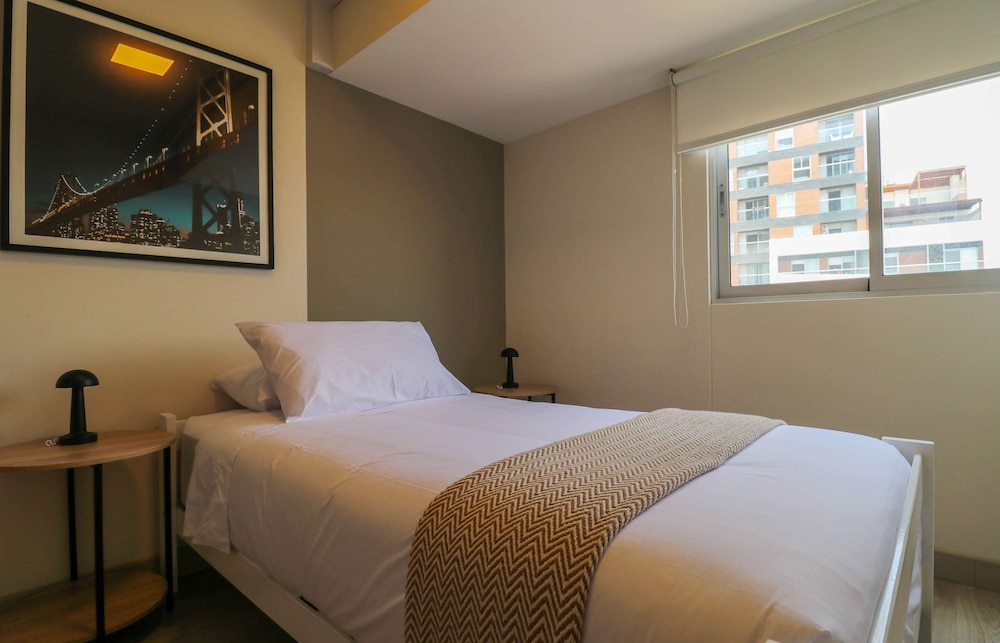 w Prestigious 2BR w Balcony in Barranco
