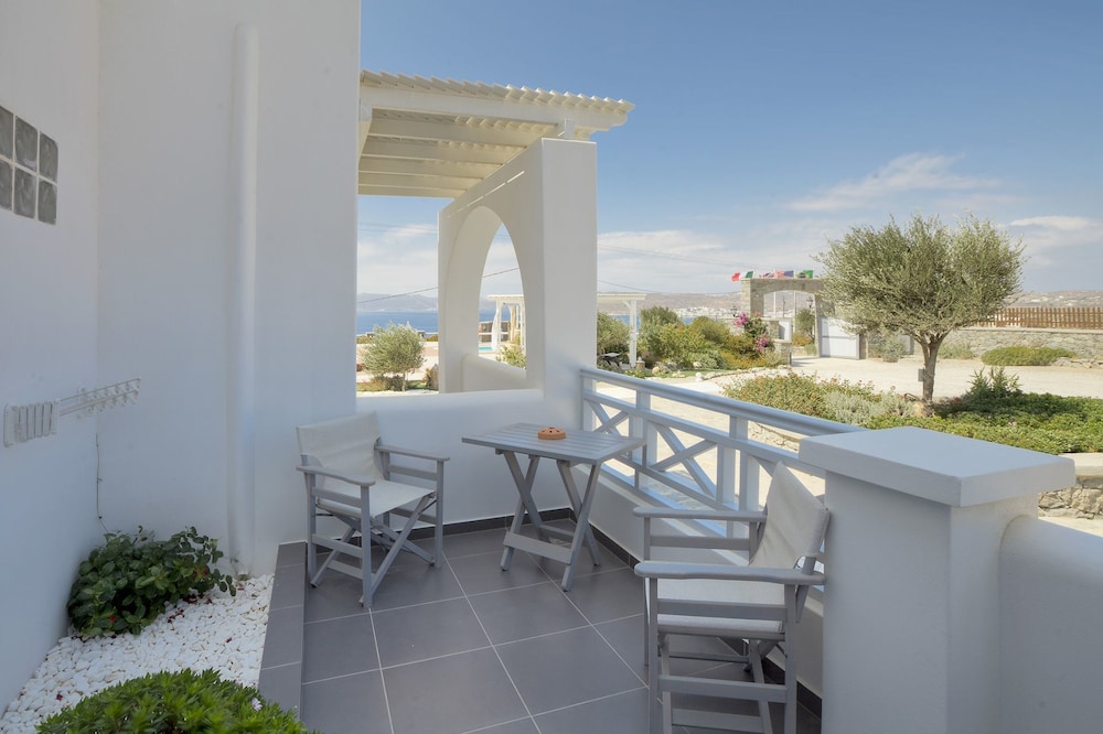 Miland Suites