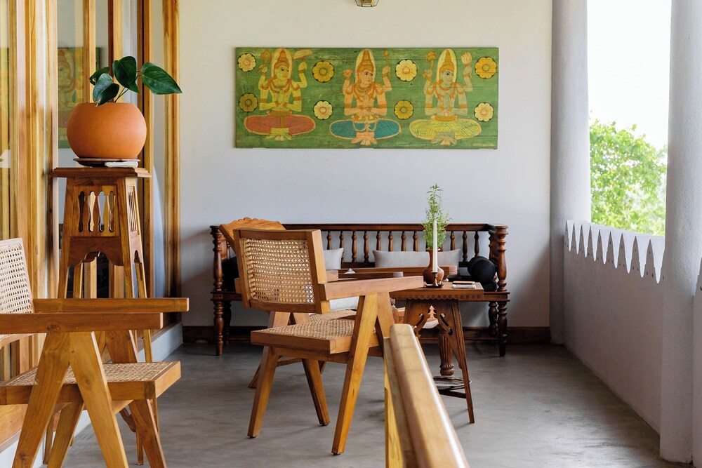 Villa Monkey House