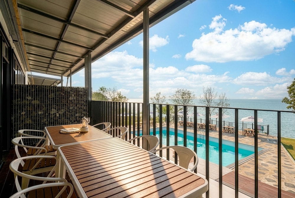 Buan Ocean Village 104 Pool Villa