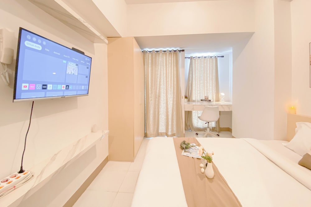 Minimalist And Enjoy Living Studio At Tokyo Riverside Pik 2 Apartment