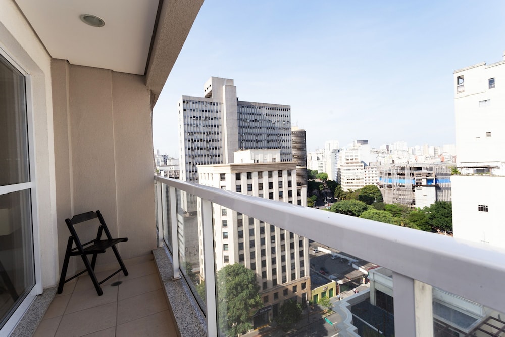 Apartamento com Wi-fi pr Ximo ao Metr Luz
