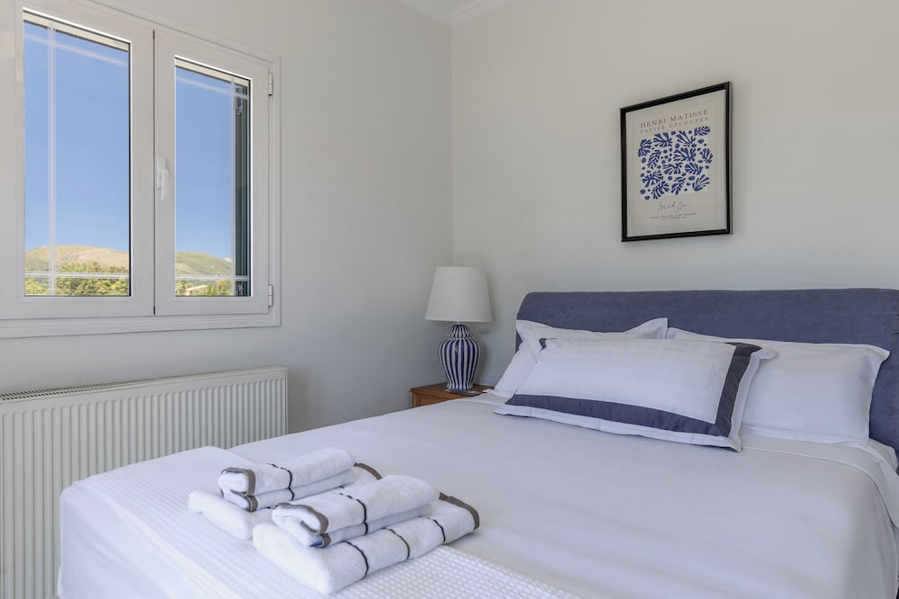 Oasis Luxury Residences
