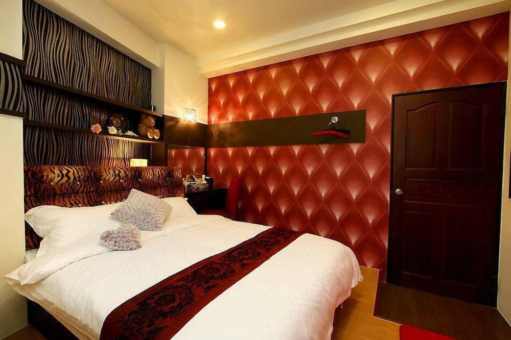 Lovers Hot Spring B&B