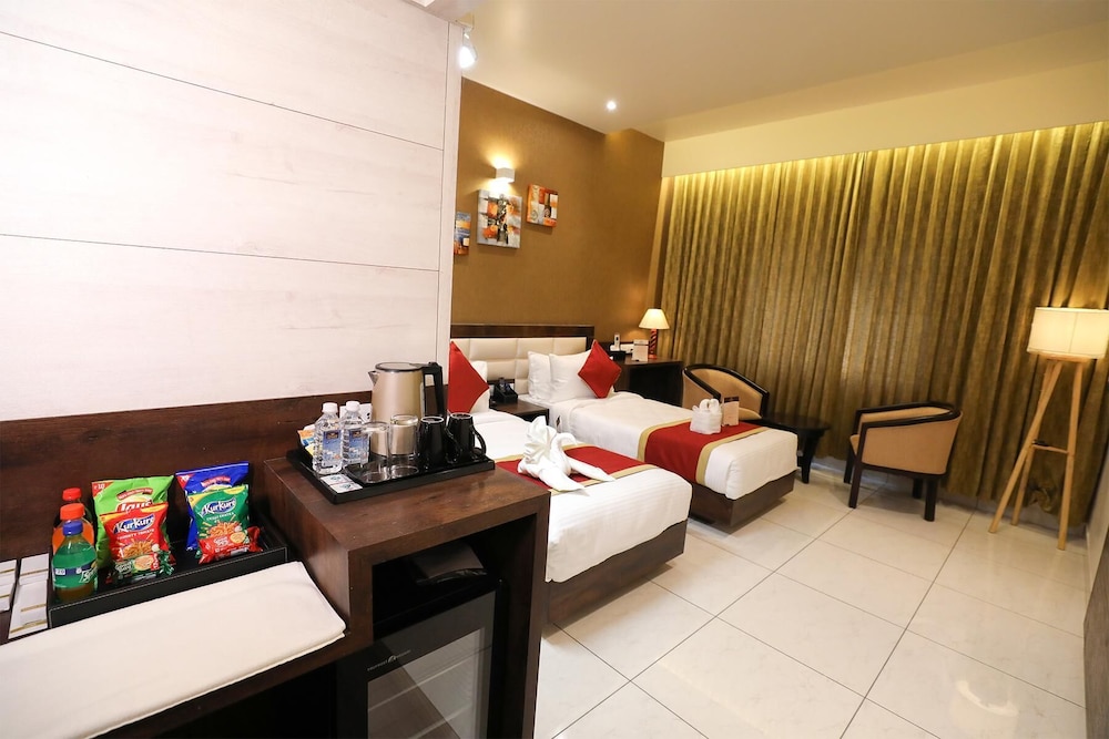 Hotel Foxglove International