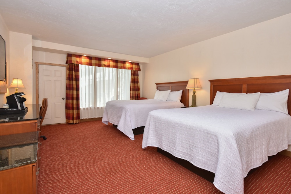 Slopeside Hotel, A Vail Resorts Property view 5