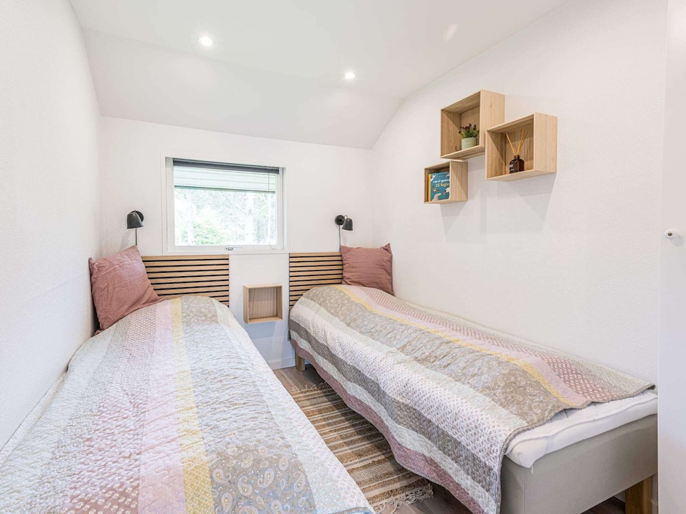 6 Person Holiday Home in Blavand