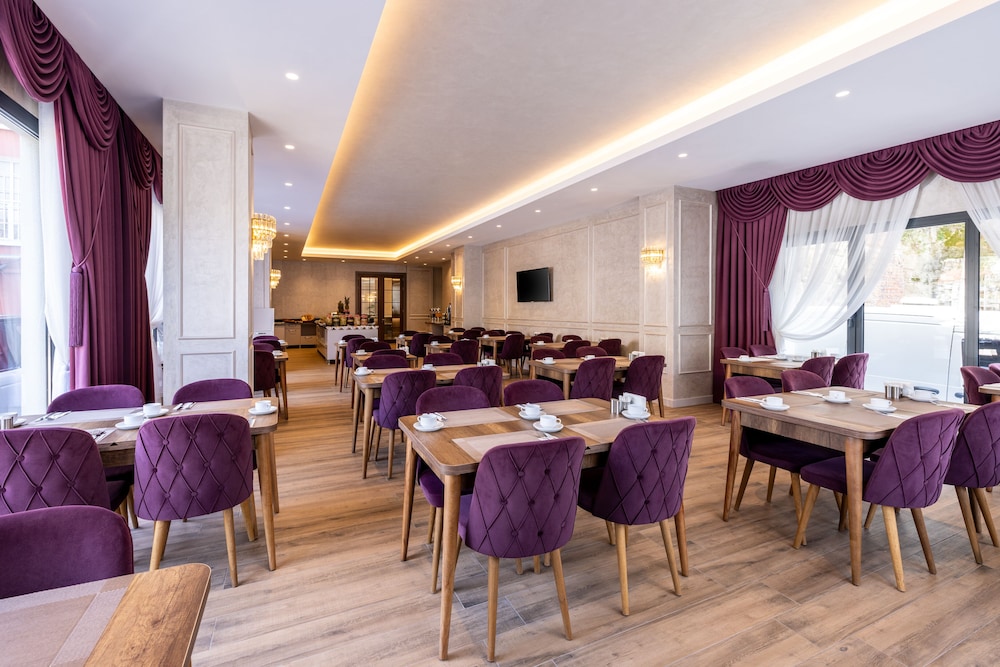 Carina Gold Otel - Image 18