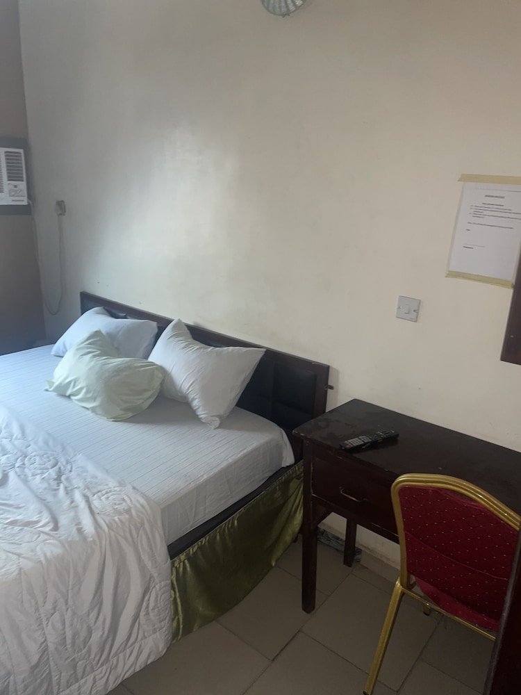 Sunrise hotels