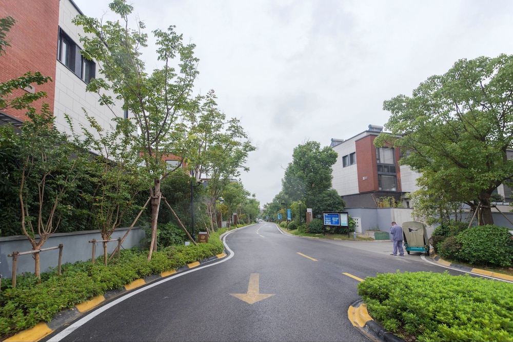 Suzhou Taihu Meilanju House view 3