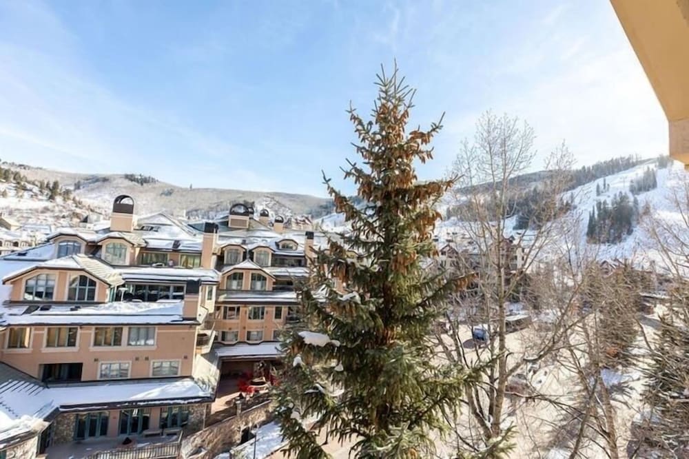 Beaver Creek Resort CO - Townsend Place & Strawberry Park Condos