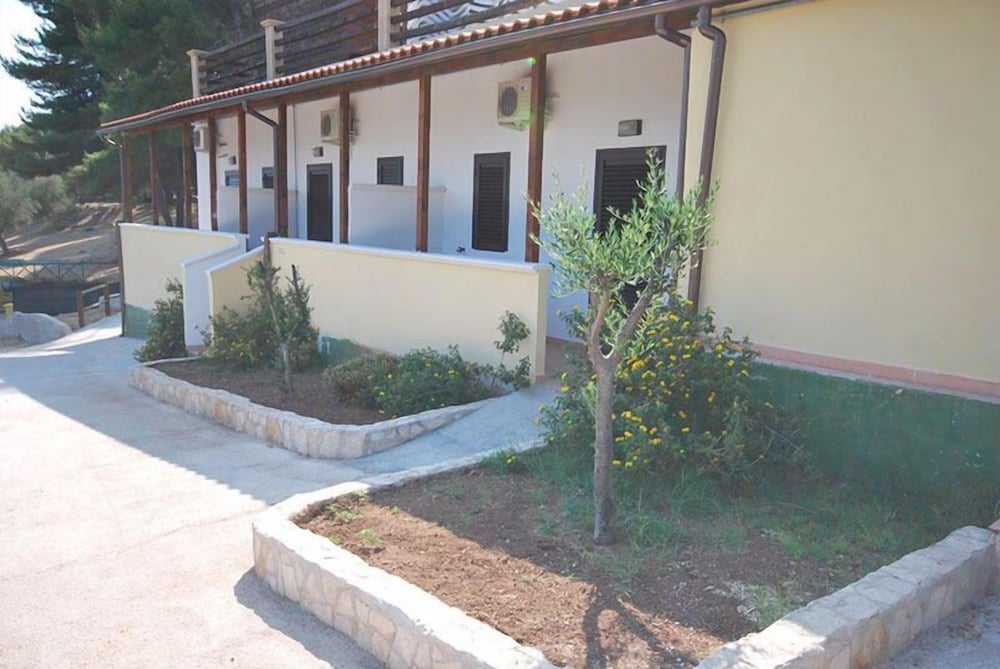 Villaggio Santo Stefano photo 3