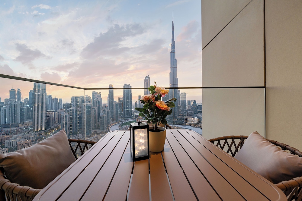 NYE Burj Khalifa & Fountain View Royale Stay