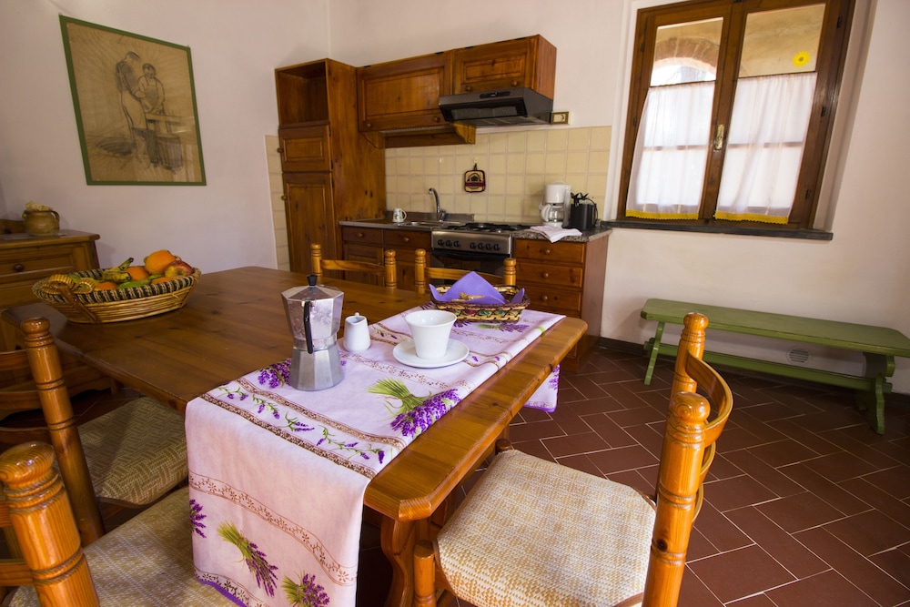 Borgo Il Poggio Agriturismo