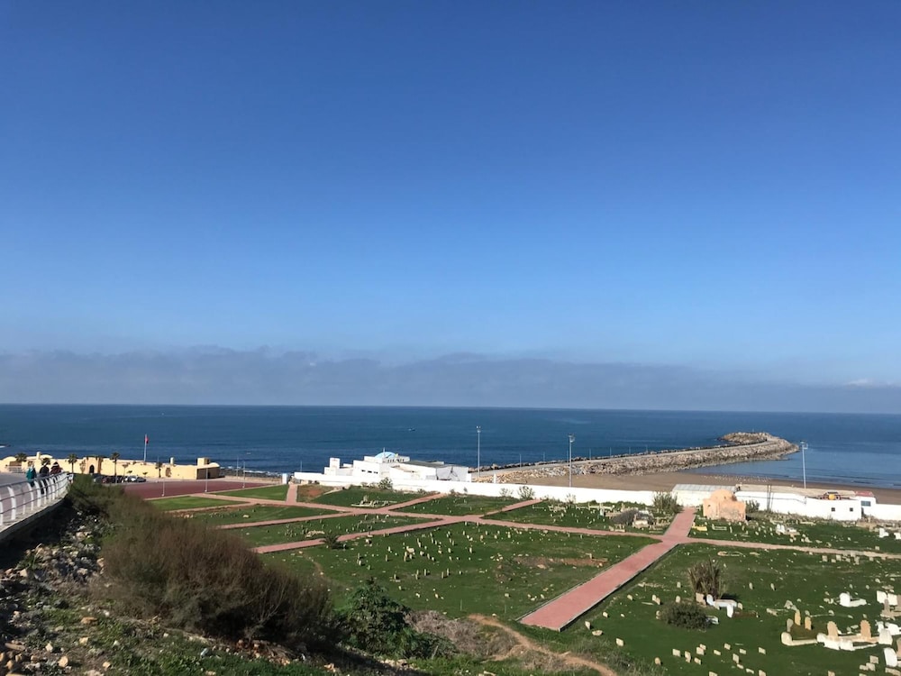 Dar Bennis view 3