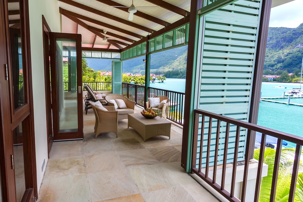 Spas Villas
