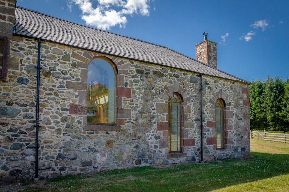 Castleview - Newton Steading