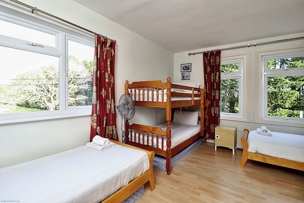 Binfield House view 3
