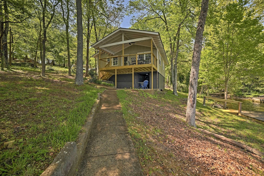 Harrison Lakefront Cottage w/ Private Dock! view 3