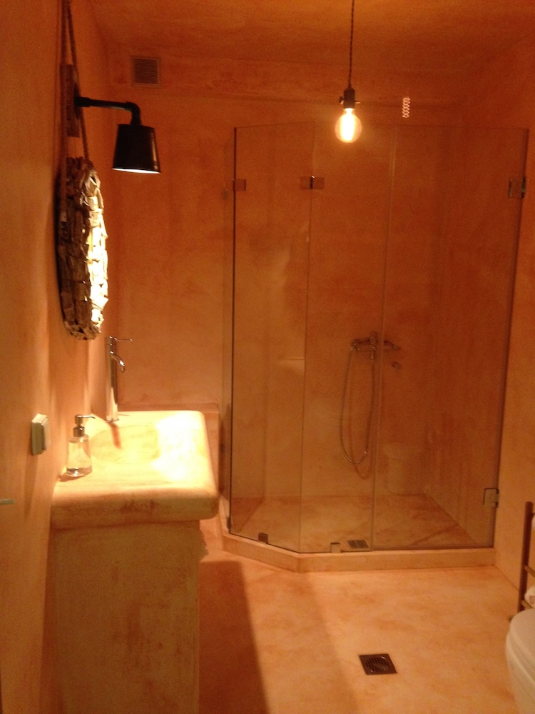 Photo 47