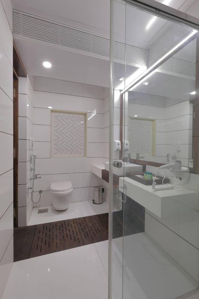 Hotel Silver Heights