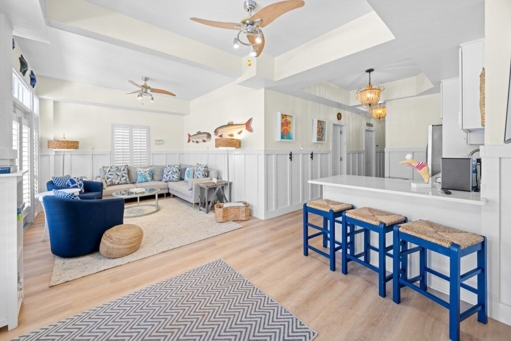 Summer Breeze 7 Bedroom Home