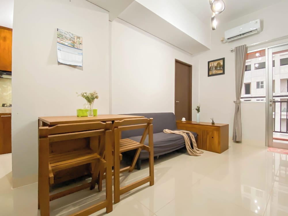 Big And Cozy 3Br Apartment At Transpark Juanda Bekasi Timur