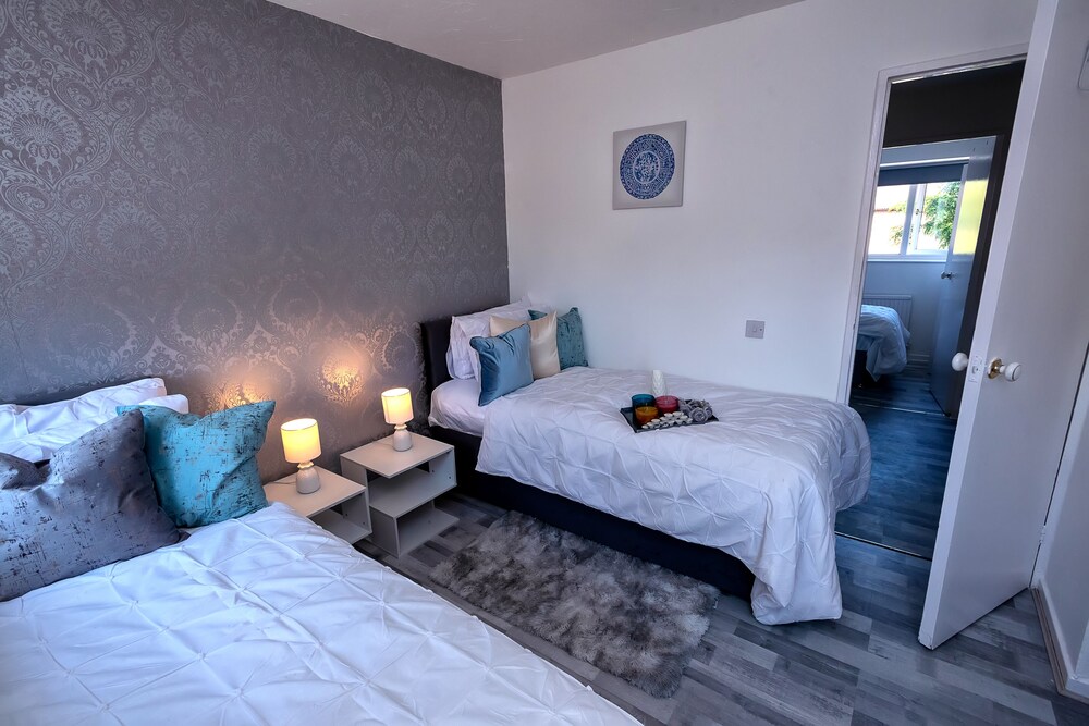I Love London! A Central 2-bed Home - Sleep 1-4!